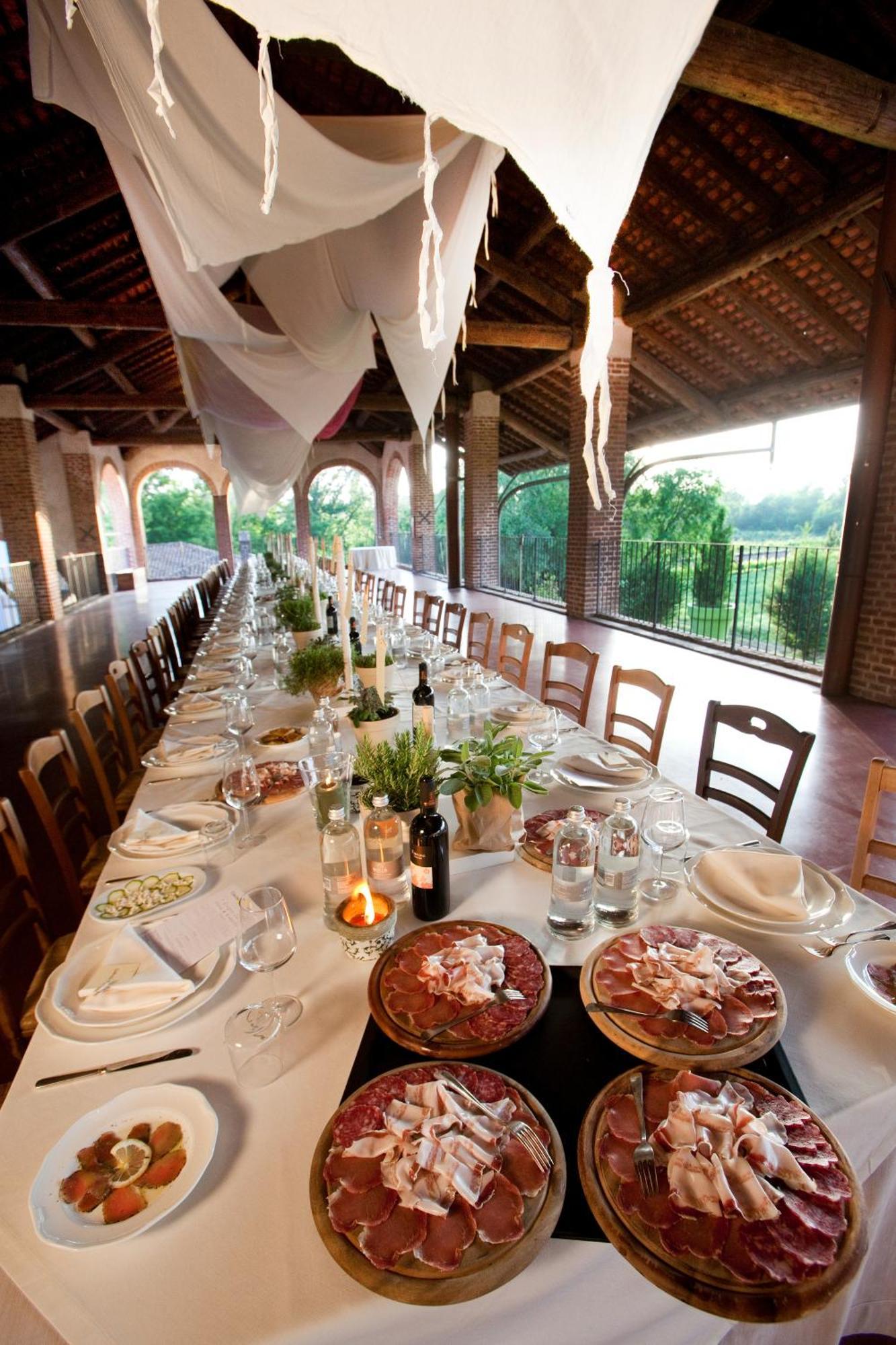 Agriturismo Cascina Caremma Besate Exterior foto