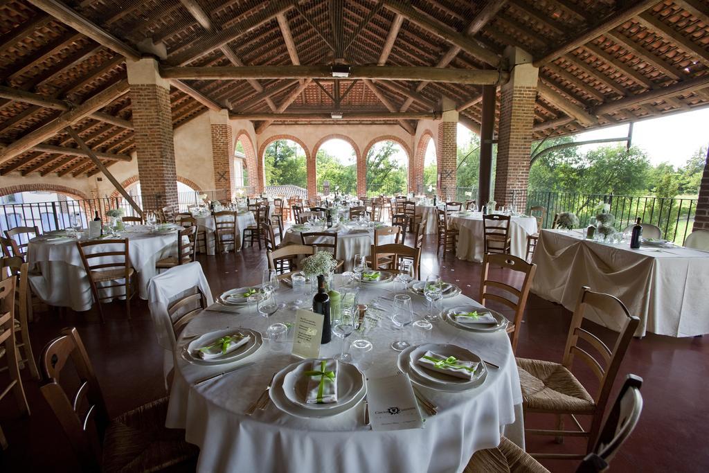 Agriturismo Cascina Caremma Besate Exterior foto